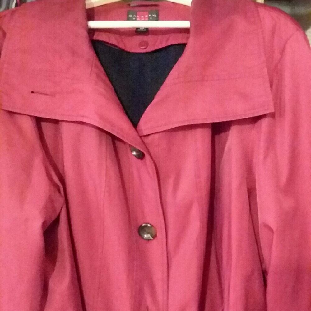Deep Red Coat w Removable Lining